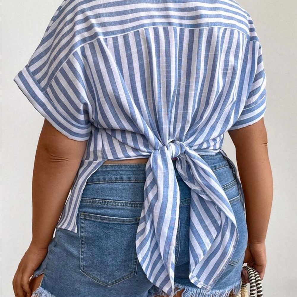 Striped Blue Tie-Back Top 4x